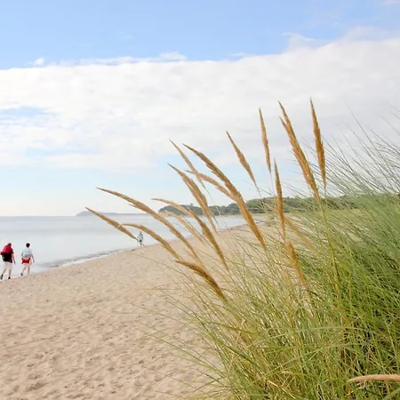 Mit Eigener Sauna Und Terrasse- Haus Inselwind Meerfamilie Appartement Groß Zicker