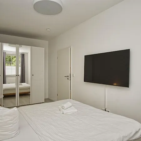 Mit Eigener Sauna Und Terrasse- Haus Inselwind Meerfamilie Appartement Groß Zicker